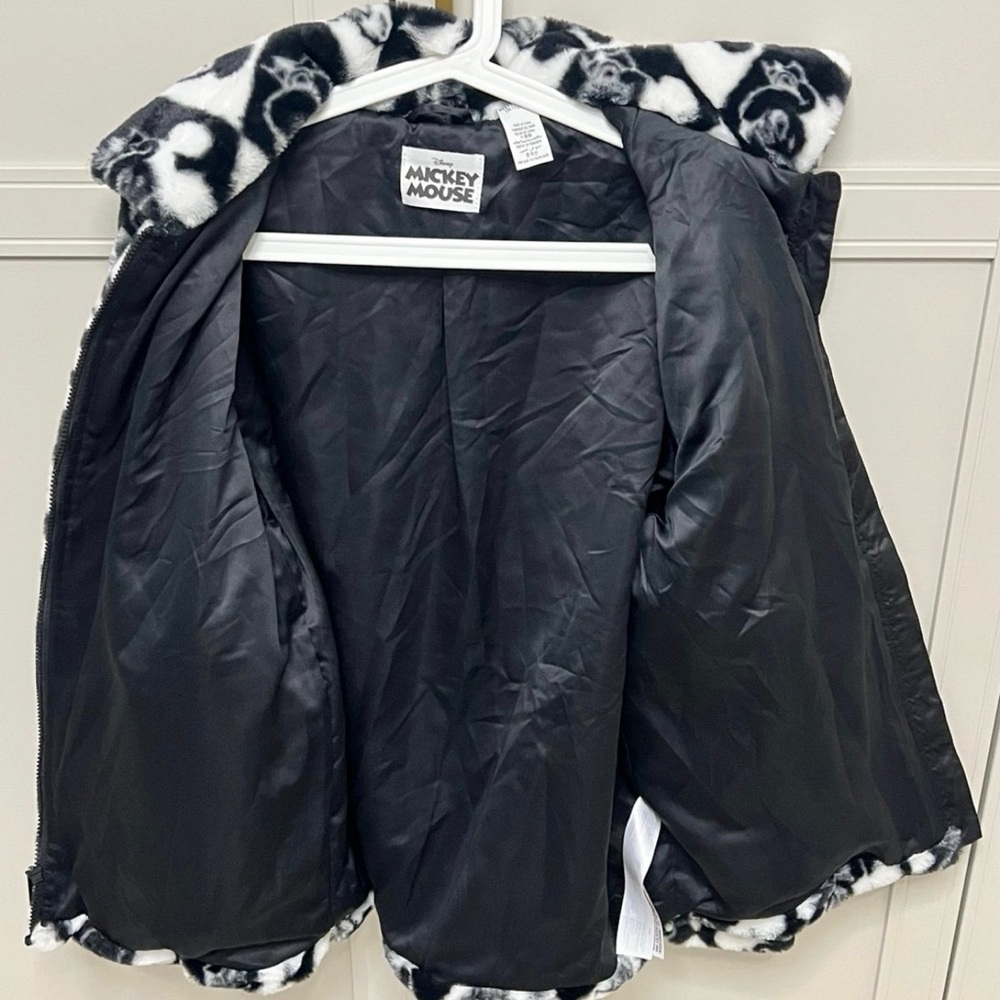 VHTF DISNEY FURRY FLEECE MICKEY BLACK AND WHITE SMALL S EUC - Picture 8 of 10